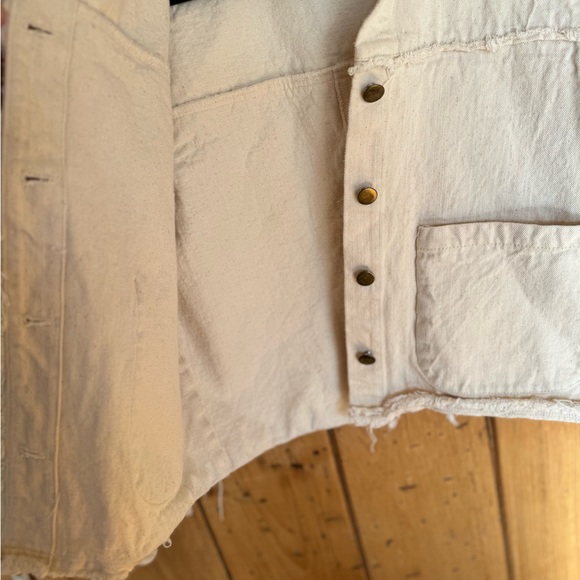 Mod Ref Frayed Distressed Cream Jean Jacket - Women's Medium - Picture 13 of 16